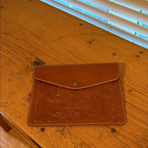 Patricia Nash Accessories - Patricia Nash Embossed Leather Clutch
